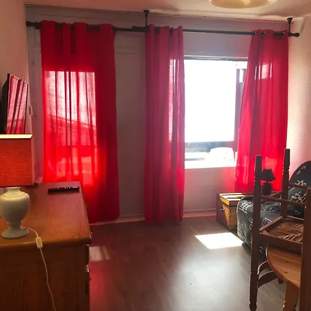 Plein Sud Apartment *